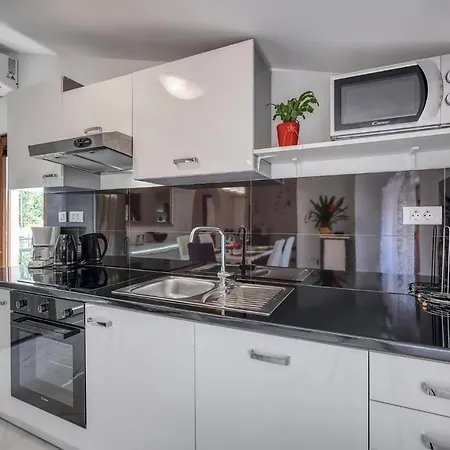 Apartment Stunning In With Wifi *