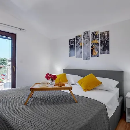 Apartment Stunning In With Wifi